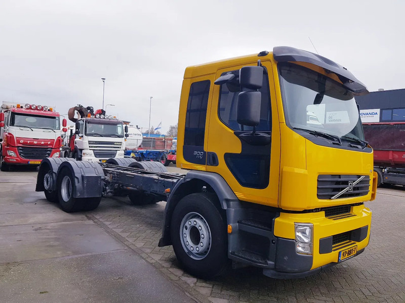Cab chassis truck Volvo FE 300 EEV 6X2 Retarder 258.000 KM TÜV: picture 6