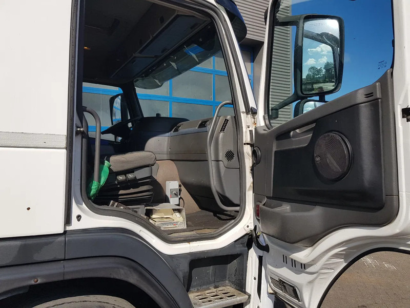 Tank truck Volvo FM 9.340 Petrol, Diesel 17000 Ltr. 3 Compartementen: picture 20 Tank truck Volvo FM 9.340 Petrol, Diesel 17000 Ltr. 3 Compartementen: picture 20