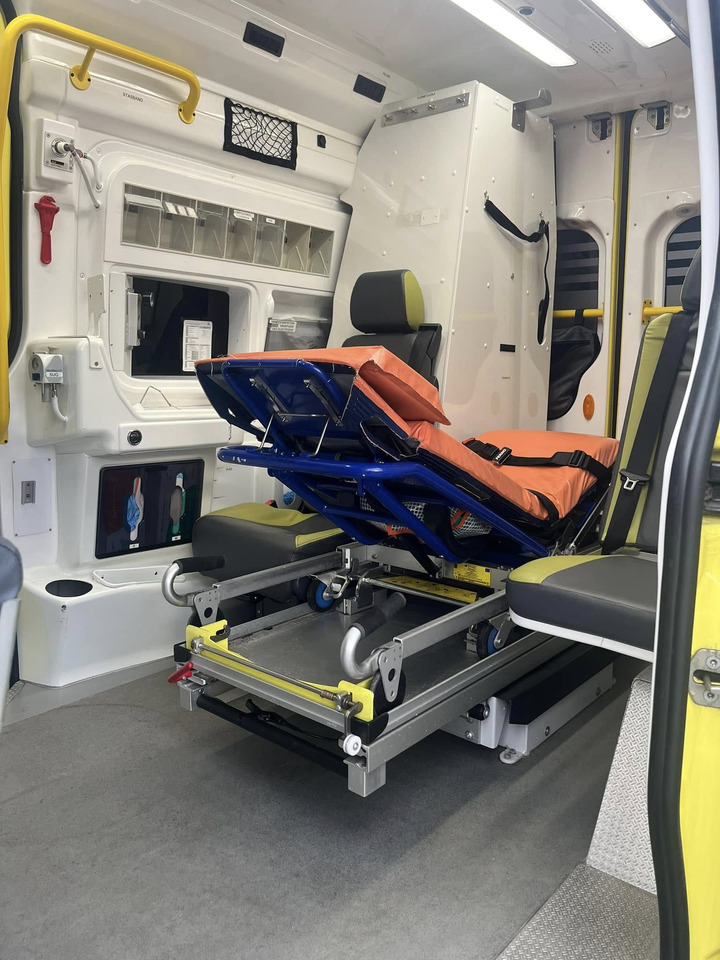 Leasing of Mercedes-Benz Sprinter 319 - AMBULANCE / Krankenwagen Mercedes-Benz Sprinter 319 - AMBULANCE / Krankenwagen: picture 18