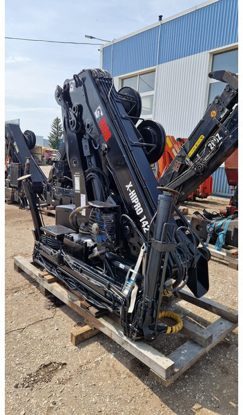 Hiab X-Hipro 142 E-3 - Loader crane for Truck: picture 1 Hiab X-Hipro 142 E-3 - Loader crane for Truck: picture 1