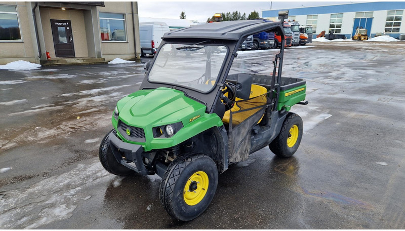 John Deere GATOR XUV 550 4X4 - Side-by-side/ ATV: picture 1 John Deere GATOR XUV 550 4X4 - Side-by-side/ ATV: picture 1