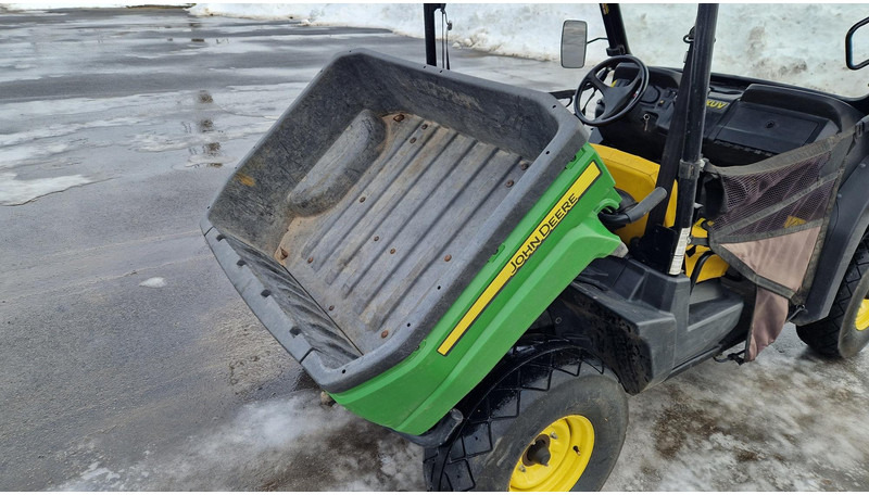 John Deere GATOR XUV 550 4X4 - Side-by-side/ ATV: picture 5 John Deere GATOR XUV 550 4X4 - Side-by-side/ ATV: picture 5