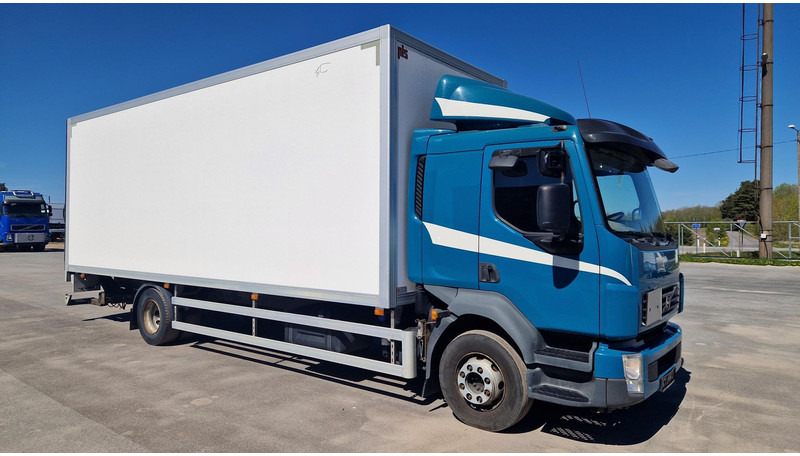 Volvo FL260 4X2 - Box truck: picture 2 Volvo FL260 4X2 - Box truck: picture 2