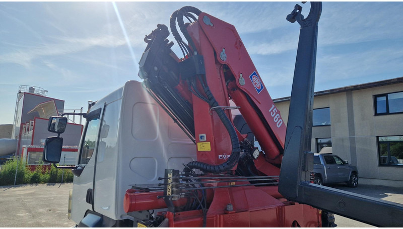 Hook lift truck, Crane truck Volvo FL280 4X2 HMF 1560 + platform: picture 10