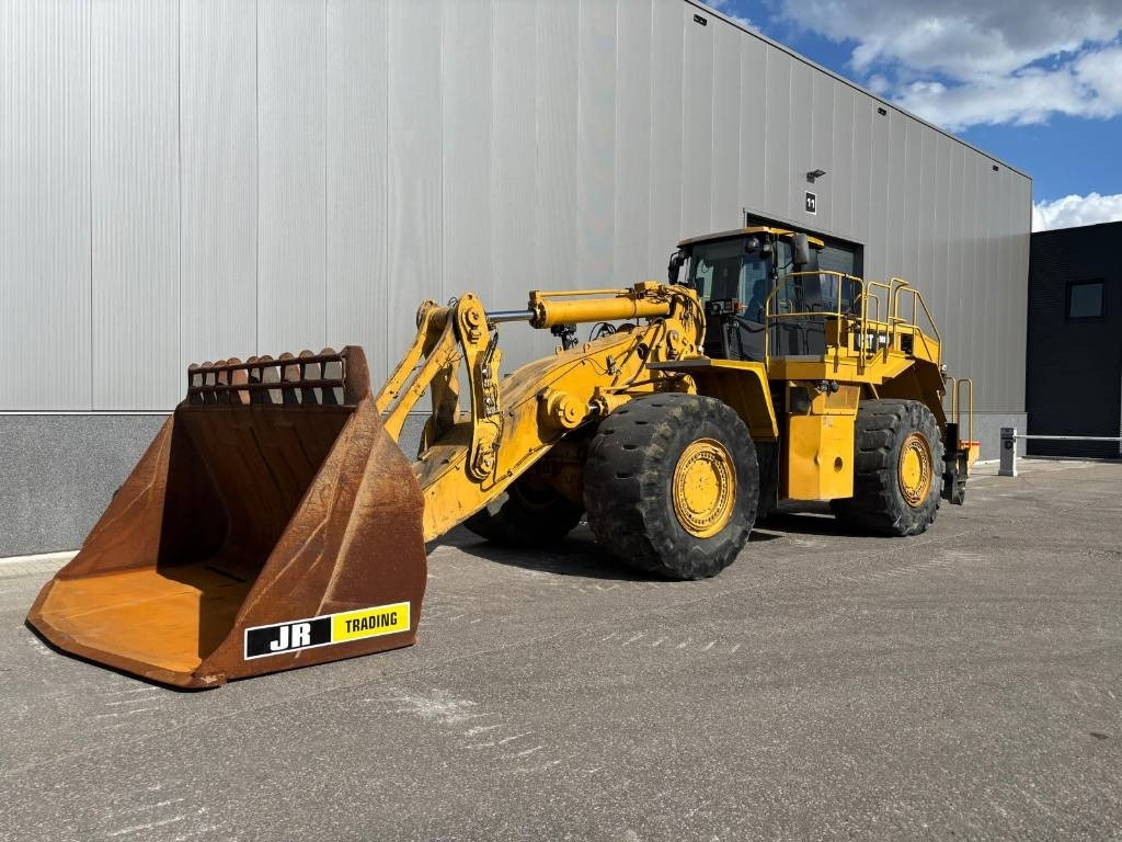 CAT 988 H  - Wheel loader: picture 2 CAT 988 H  - Wheel loader: picture 2