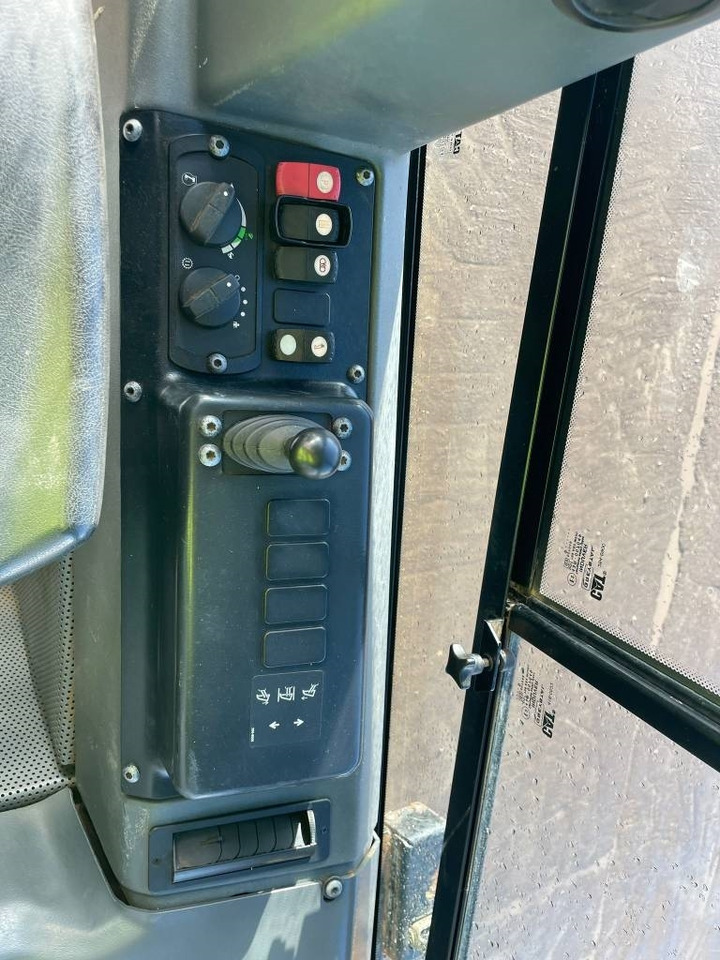 Bulldozer CAT D 6 K 2 LGP: picture 13