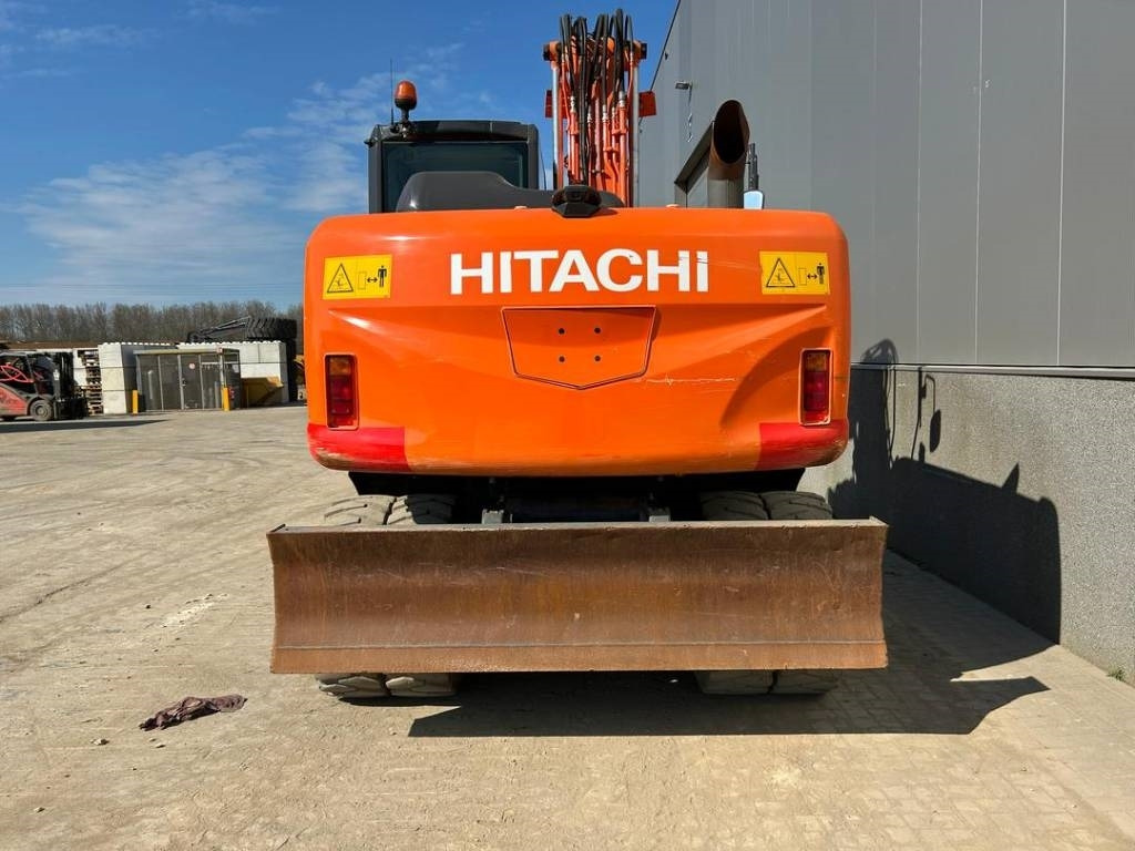 Hitachi ZX 140 W-5B  - Wheel excavator: picture 4 Hitachi ZX 140 W-5B  - Wheel excavator: picture 4
