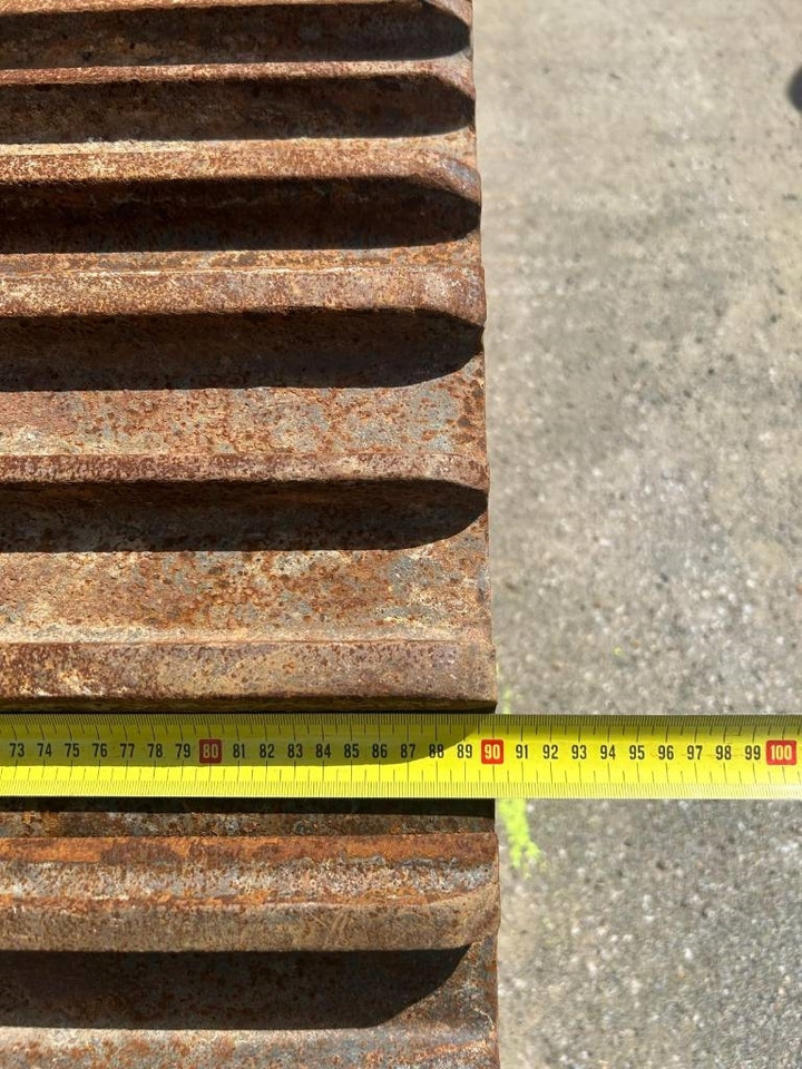 Crawler excavator Liebherr R 926 LC: picture 28