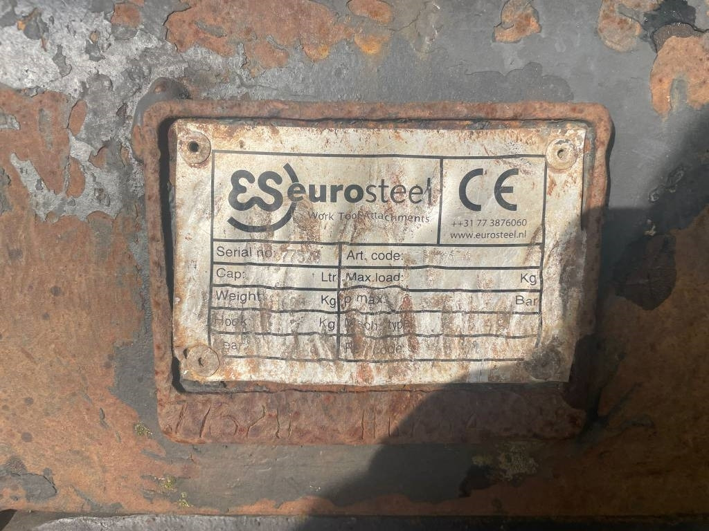 Crawler excavator Liebherr R 926 LC: picture 10