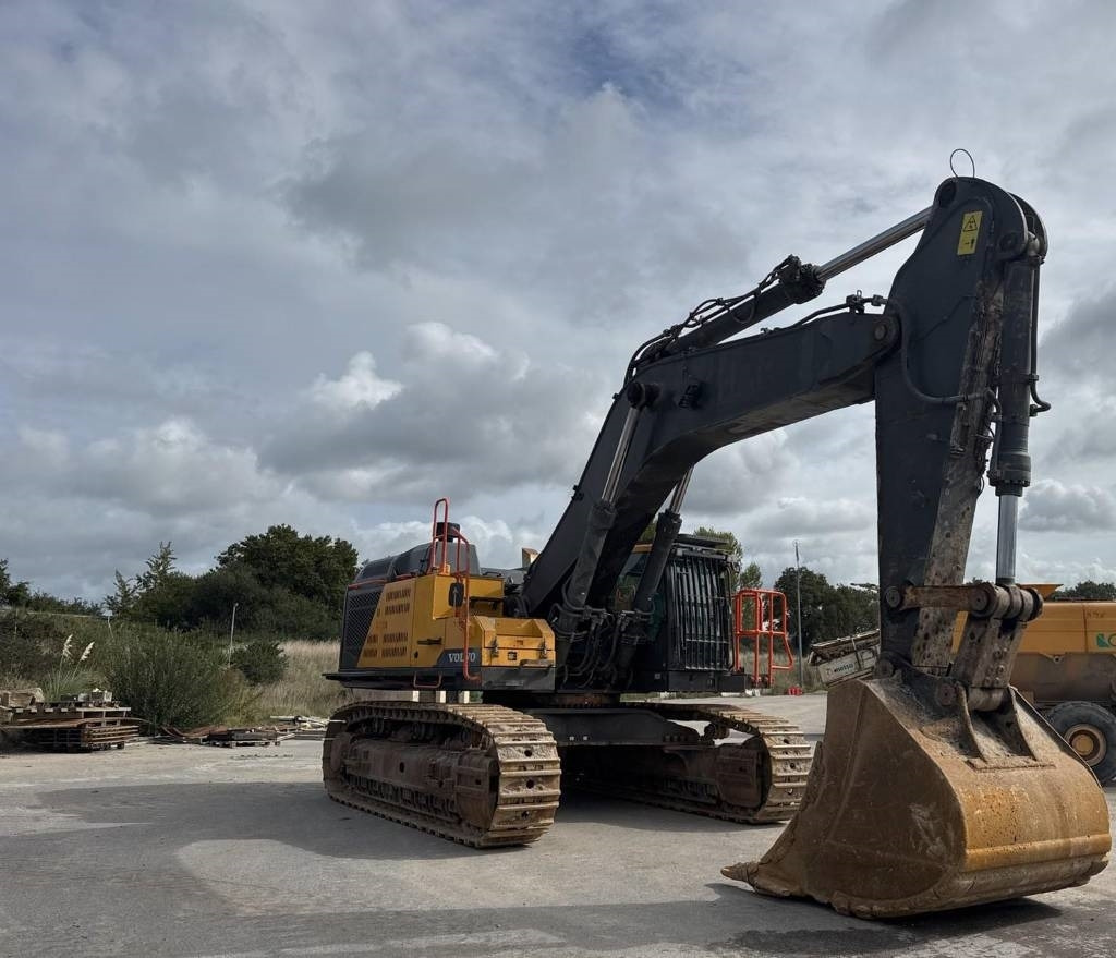Volvo EC 750 EL (On Transport) - Crawler excavator: picture 5 Volvo EC 750 EL (On Transport) - Crawler excavator: picture 5
