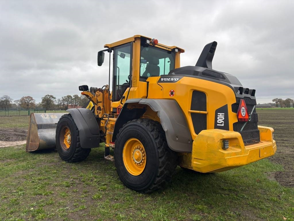 Volvo L 90 H (On Transport) - Wheel loader: picture 3 Volvo L 90 H (On Transport) - Wheel loader: picture 3