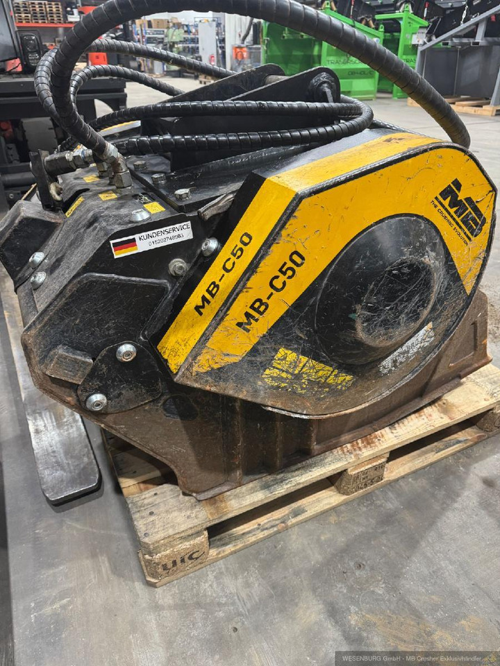 MB Crusher Brecherlöffel C50 S4 - Ausstellungs- / Vorführgerät für Bagger - Bucket: picture 1 MB Crusher Brecherlöffel C50 S4 - Ausstellungs- / Vorführgerät für Bagger - Bucket: picture 1