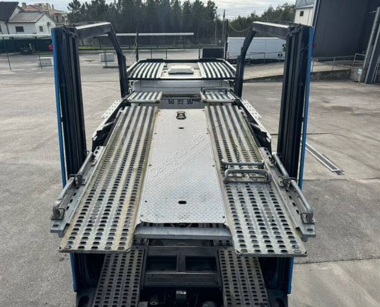 Autotransporter truck Scania P 450: picture 10