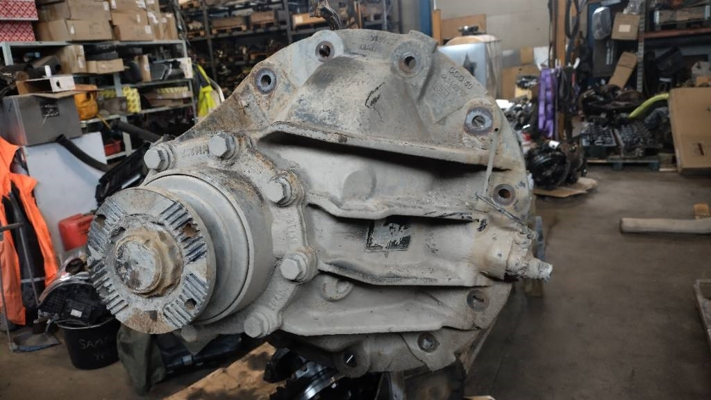 MAN HY-1350 takaperä 3,70 - Axle and parts for Truck: picture 3 MAN HY-1350 takaperä 3,70 - Axle and parts for Truck: picture 3