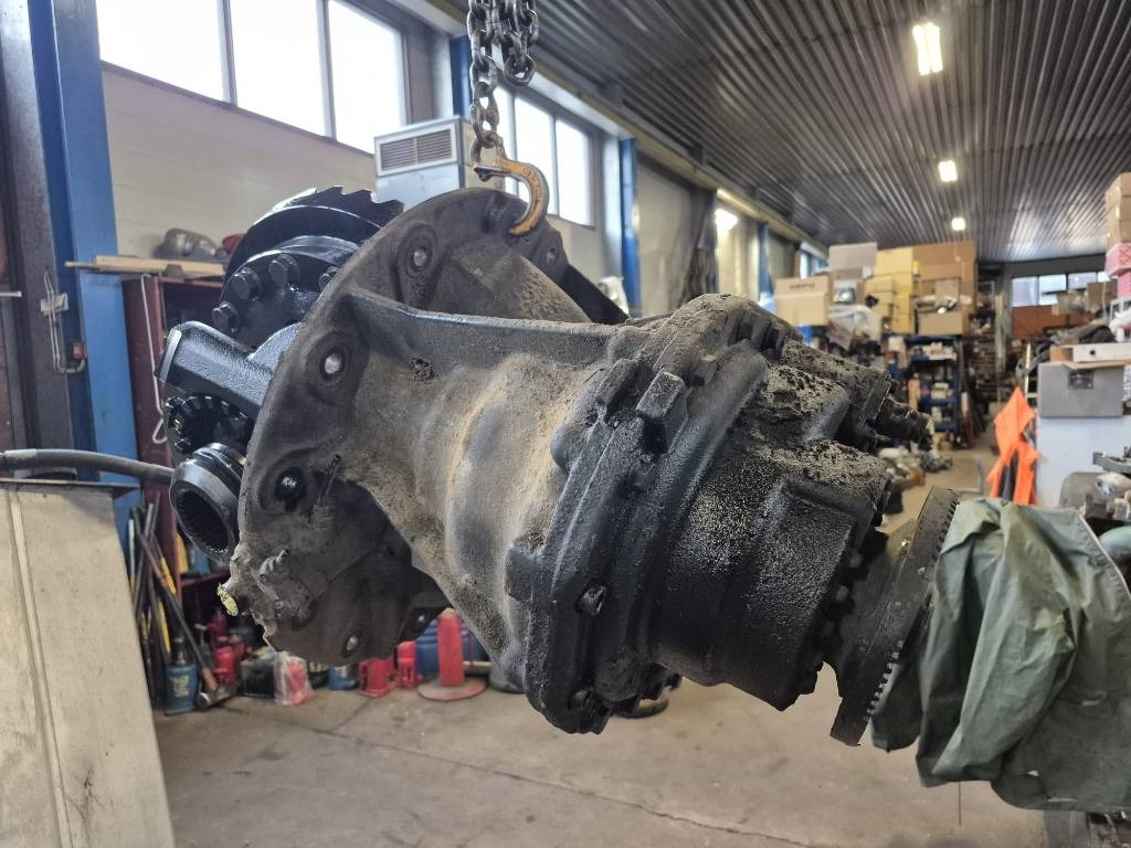 MAN HYD-1370 Etuperä ratio 3,70 - Axle and parts for Truck: picture 2 MAN HYD-1370 Etuperä ratio 3,70 - Axle and parts for Truck: picture 2