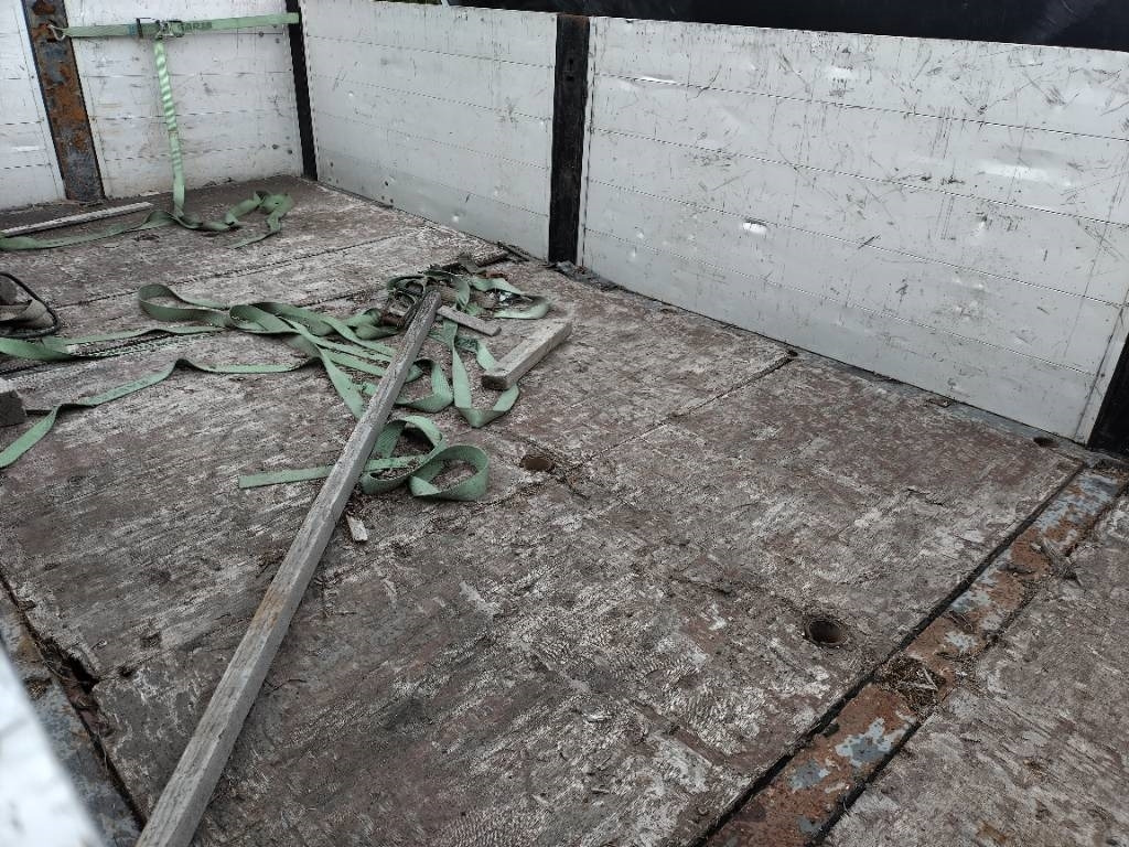 Rahtilava 6,40m nosturitupet+teline - Flatbed body: picture 5 Rahtilava 6,40m nosturitupet+teline - Flatbed body: picture 5