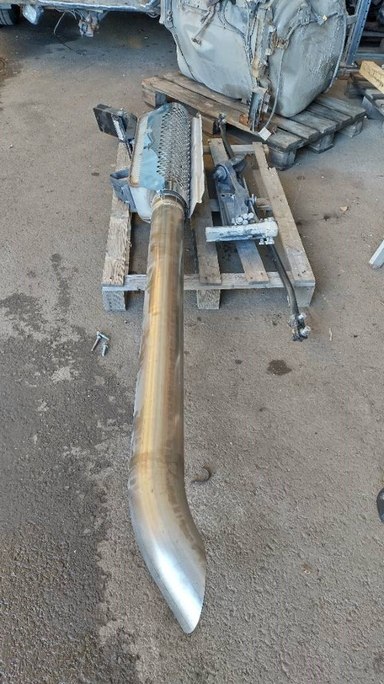 Scania NG580 pystyputki katalysaattori täydellinen pake - Engine for Truck: picture 2 Scania NG580 pystyputki katalysaattori täydellinen pake - Engine for Truck: picture 2