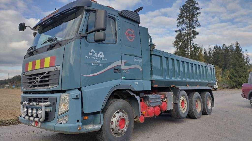 Volvo FH13 8x4 autom.kasettilava - Tipper: picture 1 Volvo FH13 8x4 autom.kasettilava - Tipper: picture 1