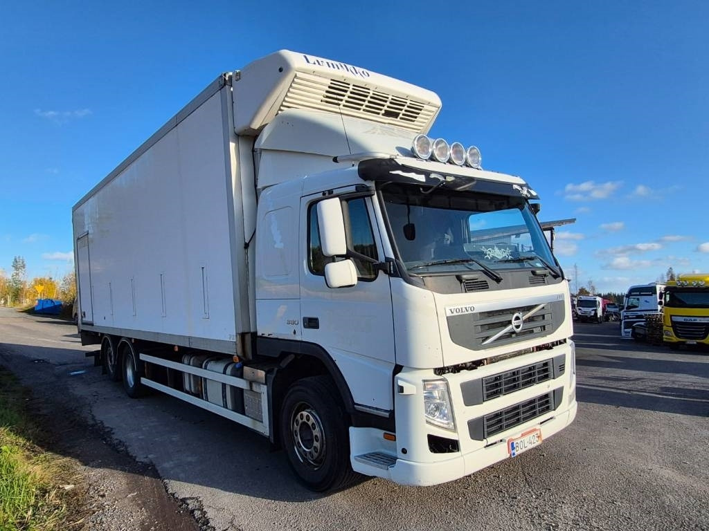 Volvo FM D11 450 6x2 umpikori+pl-nostin  - Box truck: picture 2 Volvo FM D11 450 6x2 umpikori+pl-nostin  - Box truck: picture 2