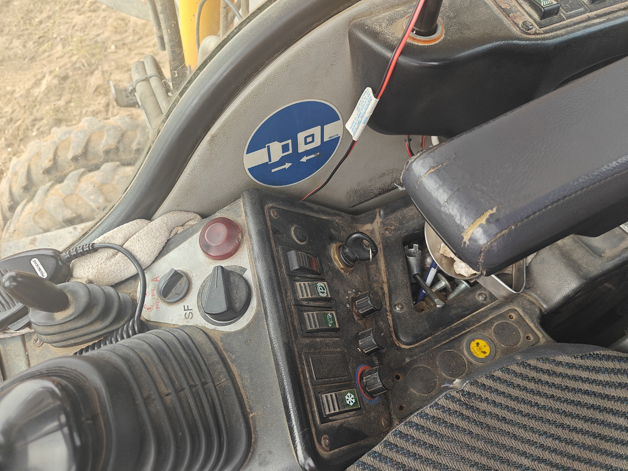 Wheel excavator LIEBHERR A312: picture 9 Wheel excavator LIEBHERR A312: picture 9