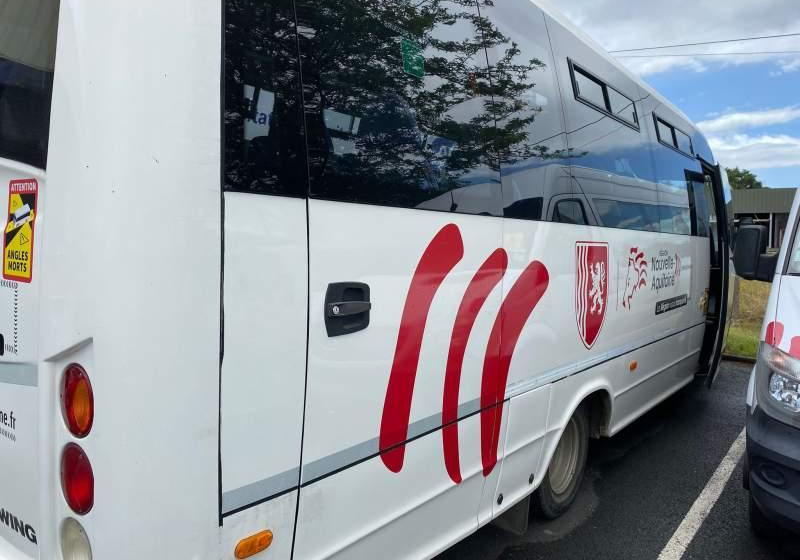 Irisbus WING / 34 MIEJSCA/ KLIMA DLA KIEROWCY/ 3 SZTUKI - Minibus, Passenger van: picture 3 Irisbus WING / 34 MIEJSCA/ KLIMA DLA KIEROWCY/ 3 SZTUKI - Minibus, Passenger van: picture 3