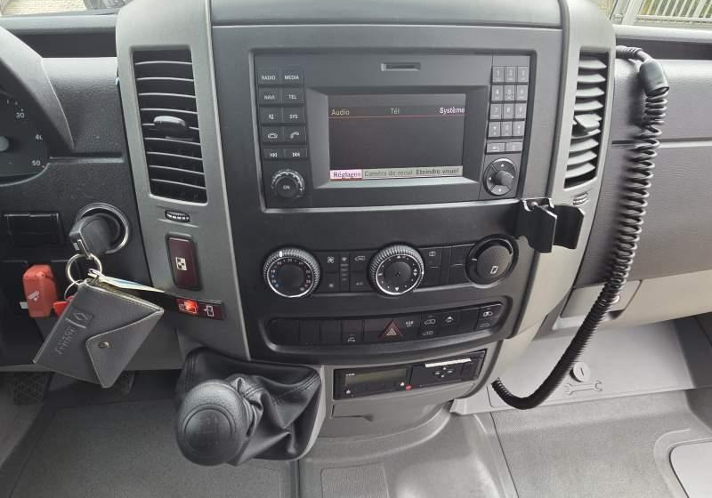 Mercedes-Benz SPRINTER TRANSFER 35 / SPROWADZONY/ 6 800 KM - Minibus, Passenger van: picture 2 Mercedes-Benz SPRINTER TRANSFER 35 / SPROWADZONY/ 6 800 KM - Minibus, Passenger van: picture 2