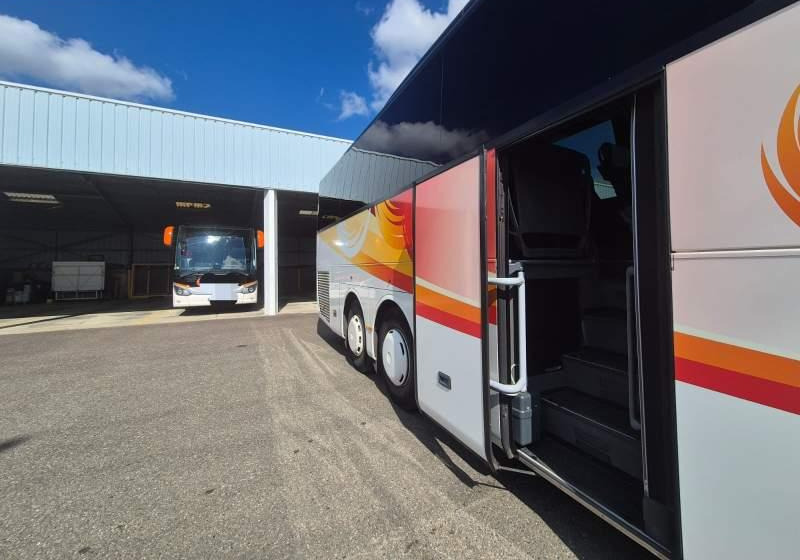 Mercedes-Benz TOURISMO RHD-M / 13 METRÓW/ 59 MIEJSC/ WC - Coach: picture 3 Mercedes-Benz TOURISMO RHD-M / 13 METRÓW/ 59 MIEJSC/ WC - Coach: picture 3