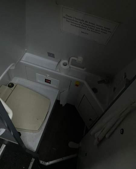 VanHool TX16 ALICRON/ SPROWADZONY / 378 000 KM / MANUAL - Coach: picture 2 VanHool TX16 ALICRON/ SPROWADZONY / 378 000 KM / MANUAL - Coach: picture 2