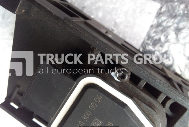 MERCEDES-BENZ actros MP2, MP3 accelerator pedal, engine control, 9403000004, 9 accelerator pedal - Pedal for Truck: picture 1 MERCEDES-BENZ actros MP2, MP3 accelerator pedal, engine control, 9403000004, 9 accelerator pedal - Pedal for Truck: picture 1