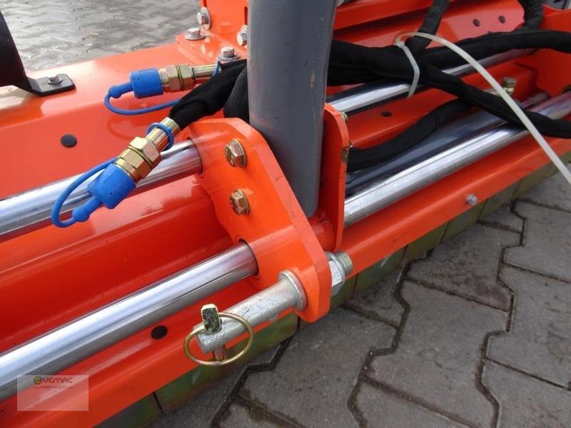 New Flail mower Vemac Mulcher Schlegelmulcher ML145H 145cm hydraulisch NEU: picture 14 New Flail mower Vemac Mulcher Schlegelmulcher ML145H 145cm hydraulisch NEU: picture 14