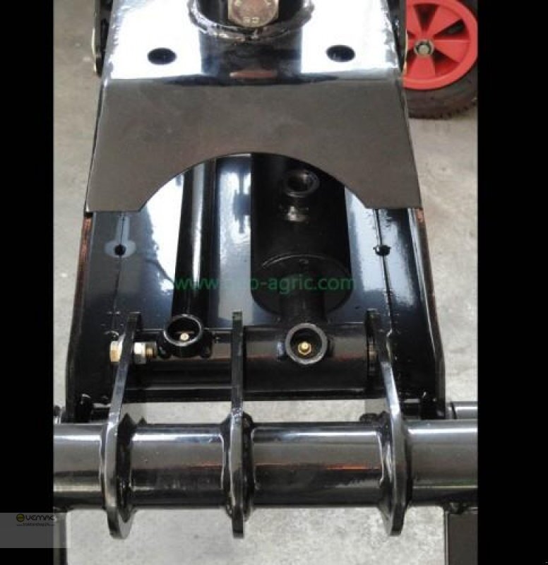 Vemac Rotator Drehmotor Holzzange Forstzange Forstgreifer Greifer - Grapple for Forestry equipment: picture 4 Vemac Rotator Drehmotor Holzzange Forstzange Forstgreifer Greifer - Grapple for Forestry equipment: picture 4