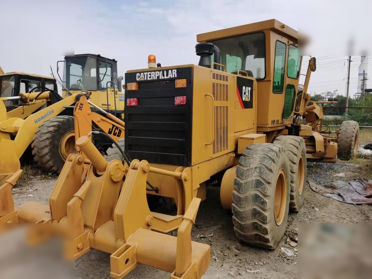 CATERPILLAR 120H - Grader: picture 1 CATERPILLAR 120H - Grader: picture 1