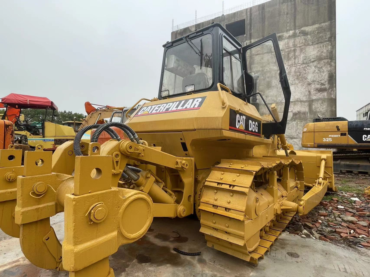 CATERPILLAR D6G - Bulldozer: picture 1 CATERPILLAR D6G - Bulldozer: picture 1
