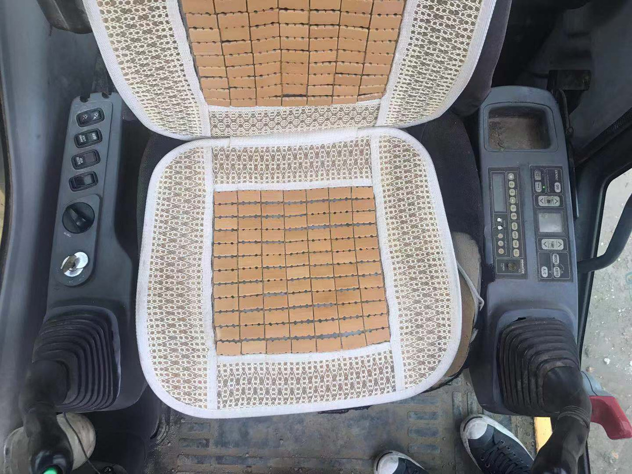 Crawler excavator KOMATSU PC350-7: picture 10 Crawler excavator KOMATSU PC350-7: picture 10