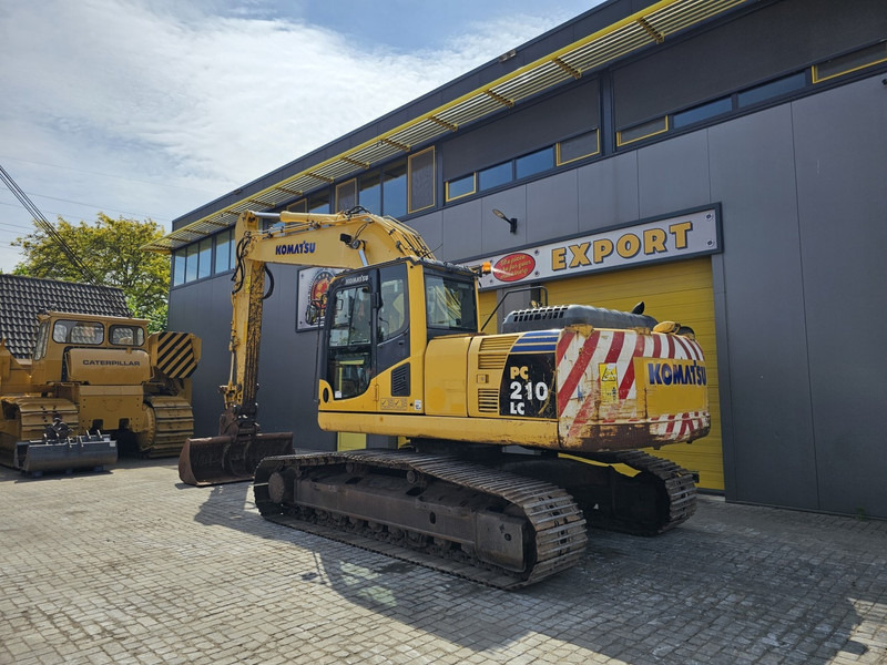 Komatsu PC210LC-8 - Crawler excavator: picture 3 Komatsu PC210LC-8 - Crawler excavator: picture 3