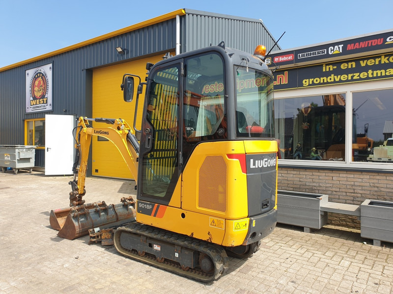 LIUGONG 9018F - Mini excavator: picture 3 LIUGONG 9018F - Mini excavator: picture 3