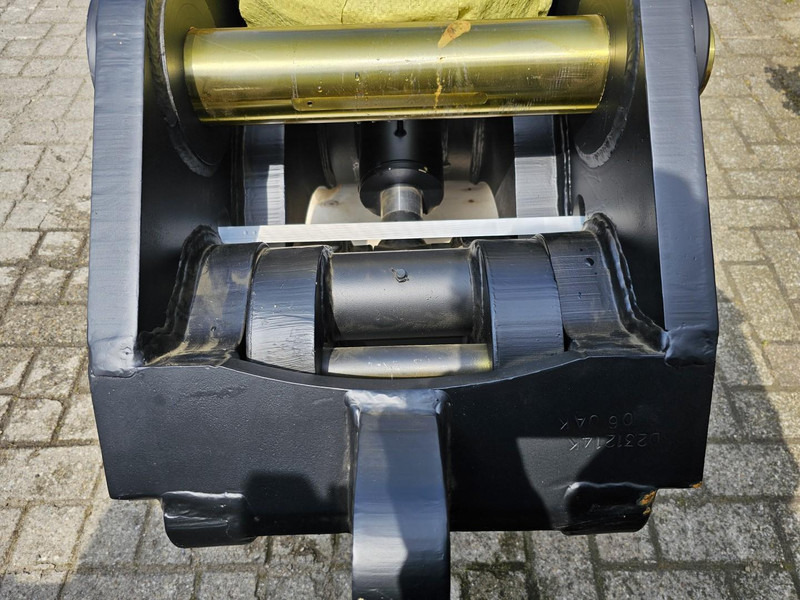 New Bucket for Excavator West CAT 336 Tandenbak: picture 13 New Bucket for Excavator West CAT 336 Tandenbak: picture 13