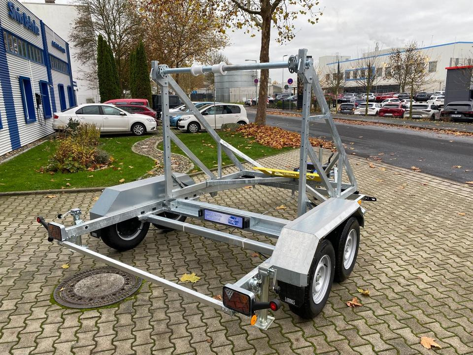 Cable drum trailer Vermietung / Kabelanhänger 3500KG E-Winde / Nutzlast 2825KG / Kabeltrommel-Anhänger / Glasfaser/ 1 Woche: picture 6 Cable drum trailer Vermietung / Kabelanhänger 3500KG E-Winde / Nutzlast 2825KG / Kabeltrommel-Anhänger / Glasfaser/ 1 Woche: picture 6