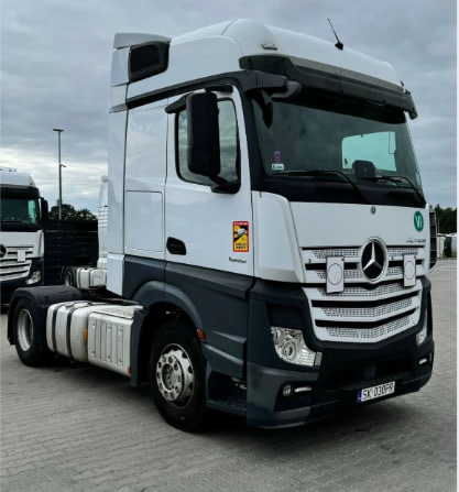 MERCEDES-BENZ Actros 1845  with retarder - Tractor unit: picture 1 MERCEDES-BENZ Actros 1845  with retarder - Tractor unit: picture 1