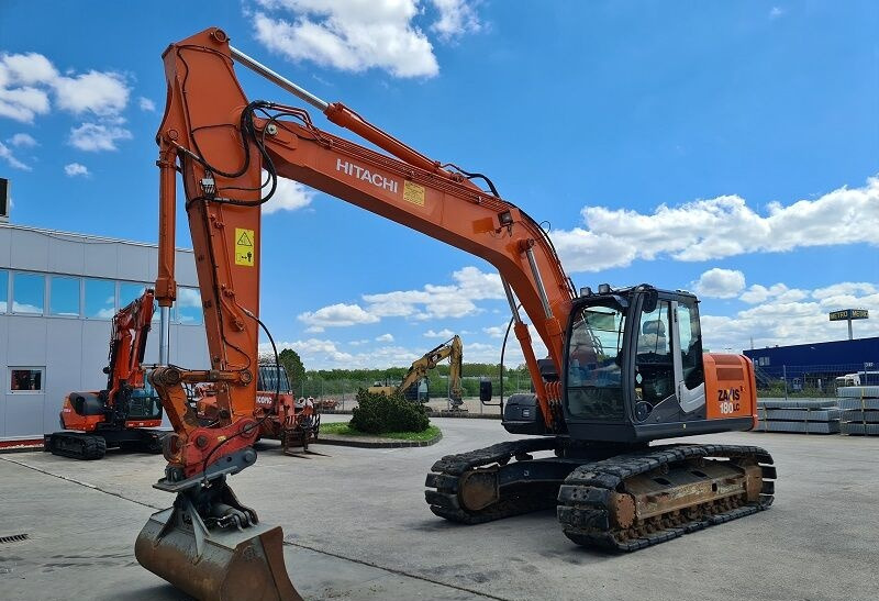 Hitachi ZX180LC-3 - Crawler excavator: picture 2 Hitachi ZX180LC-3 - Crawler excavator: picture 2