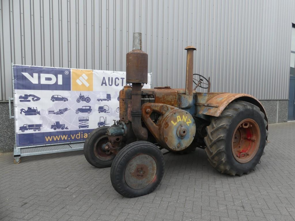 Lanz Bulldog D8506 - Farm tractor: picture 1 Lanz Bulldog D8506 - Farm tractor: picture 1