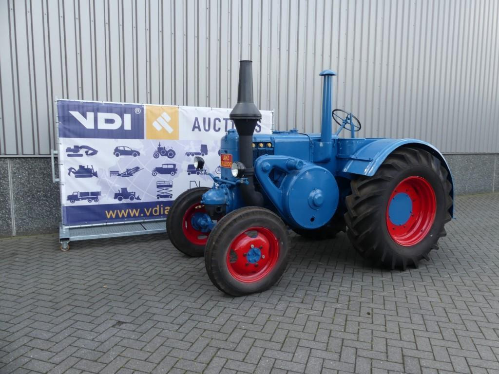 Lanz Bulldog D9506 - Farm tractor: picture 2 Lanz Bulldog D9506 - Farm tractor: picture 2