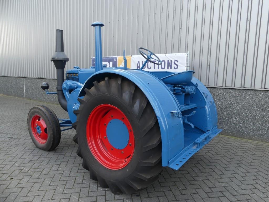 Lanz Bulldog D9506 - Farm tractor: picture 4 Lanz Bulldog D9506 - Farm tractor: picture 4
