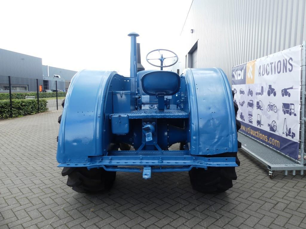 Lanz Bulldog D9515 - Farm tractor: picture 5 Lanz Bulldog D9515 - Farm tractor: picture 5