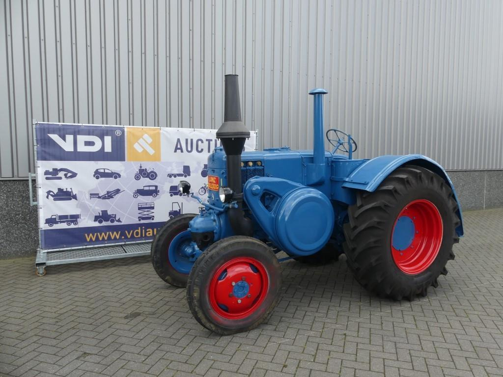 Lanz Bulldog D9515 - Farm tractor: picture 1 Lanz Bulldog D9515 - Farm tractor: picture 1