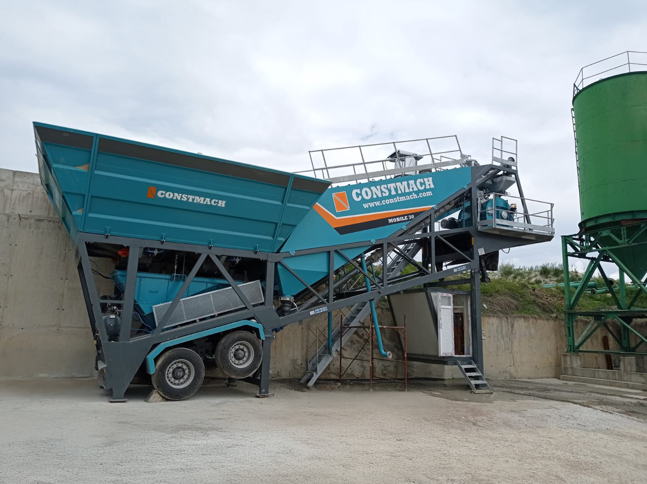Constmach Mobile Betonmischanlage mit 30 m³/h - Concrete plant: picture 3 Constmach Mobile Betonmischanlage mit 30 m³/h - Concrete plant: picture 3