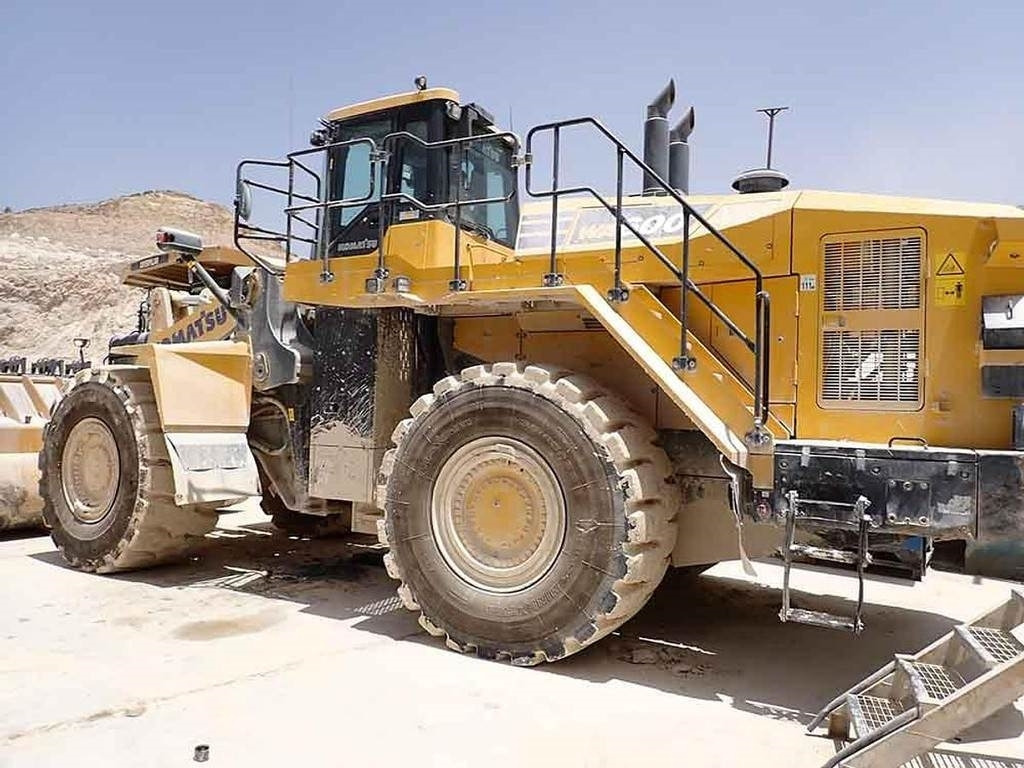 Komatsu WA600-8EO - Wheel loader: picture 3 Komatsu WA600-8EO - Wheel loader: picture 3