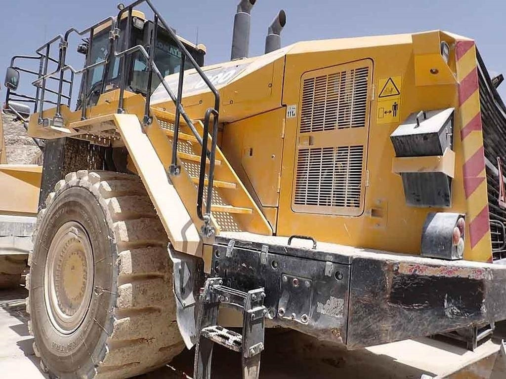 Komatsu WA600-8EO - Wheel loader: picture 4 Komatsu WA600-8EO - Wheel loader: picture 4