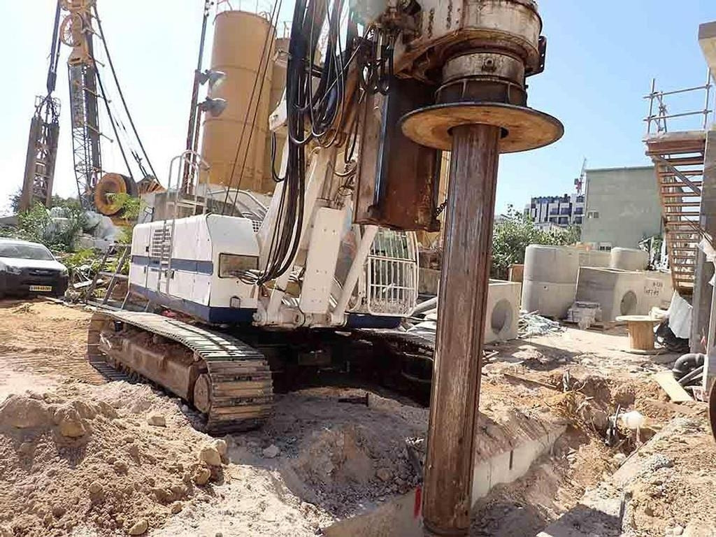 Soilmec SR30 - Drilling rig: picture 2 Soilmec SR30 - Drilling rig: picture 2