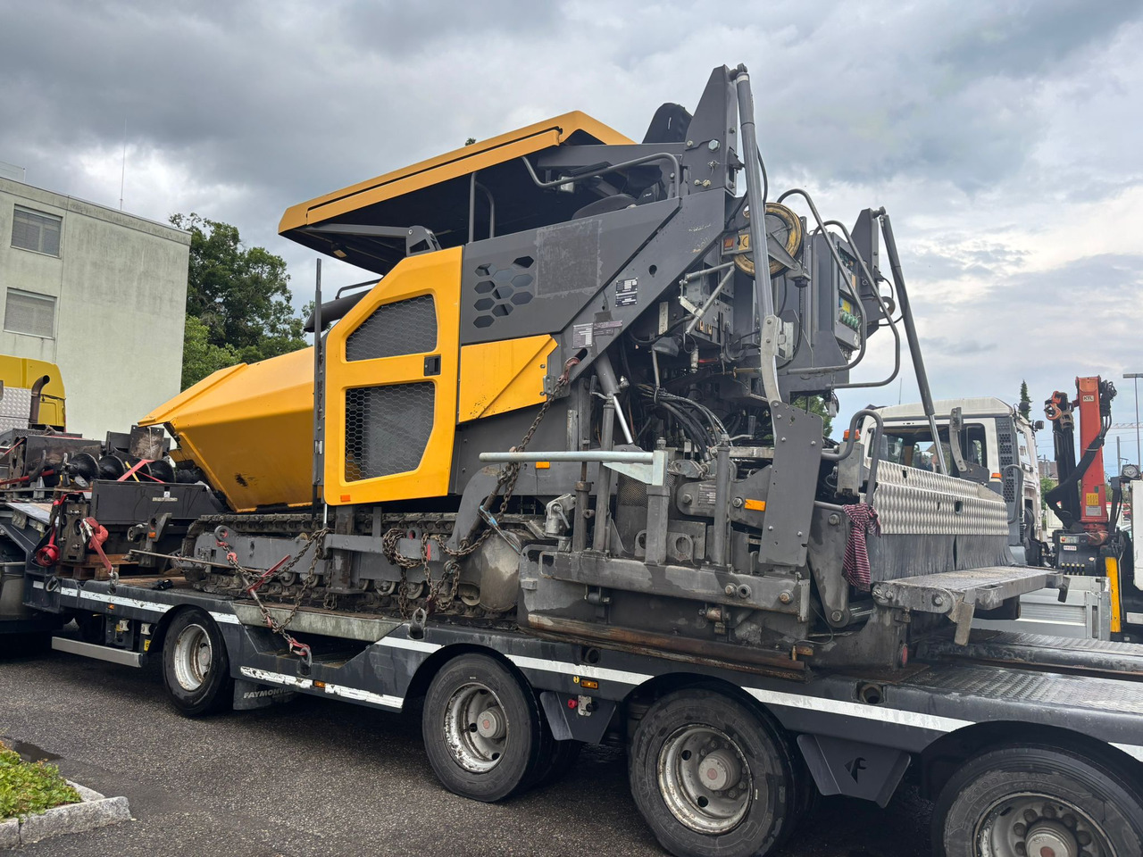 Asphalt paver VOLVO ABG 7820C: picture 9
